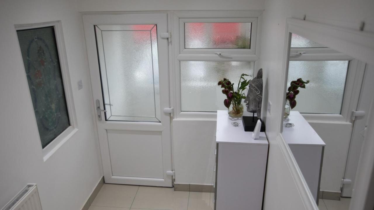 Comfortable Stay In Shirley, Solihull - Room-2 Extérieur photo